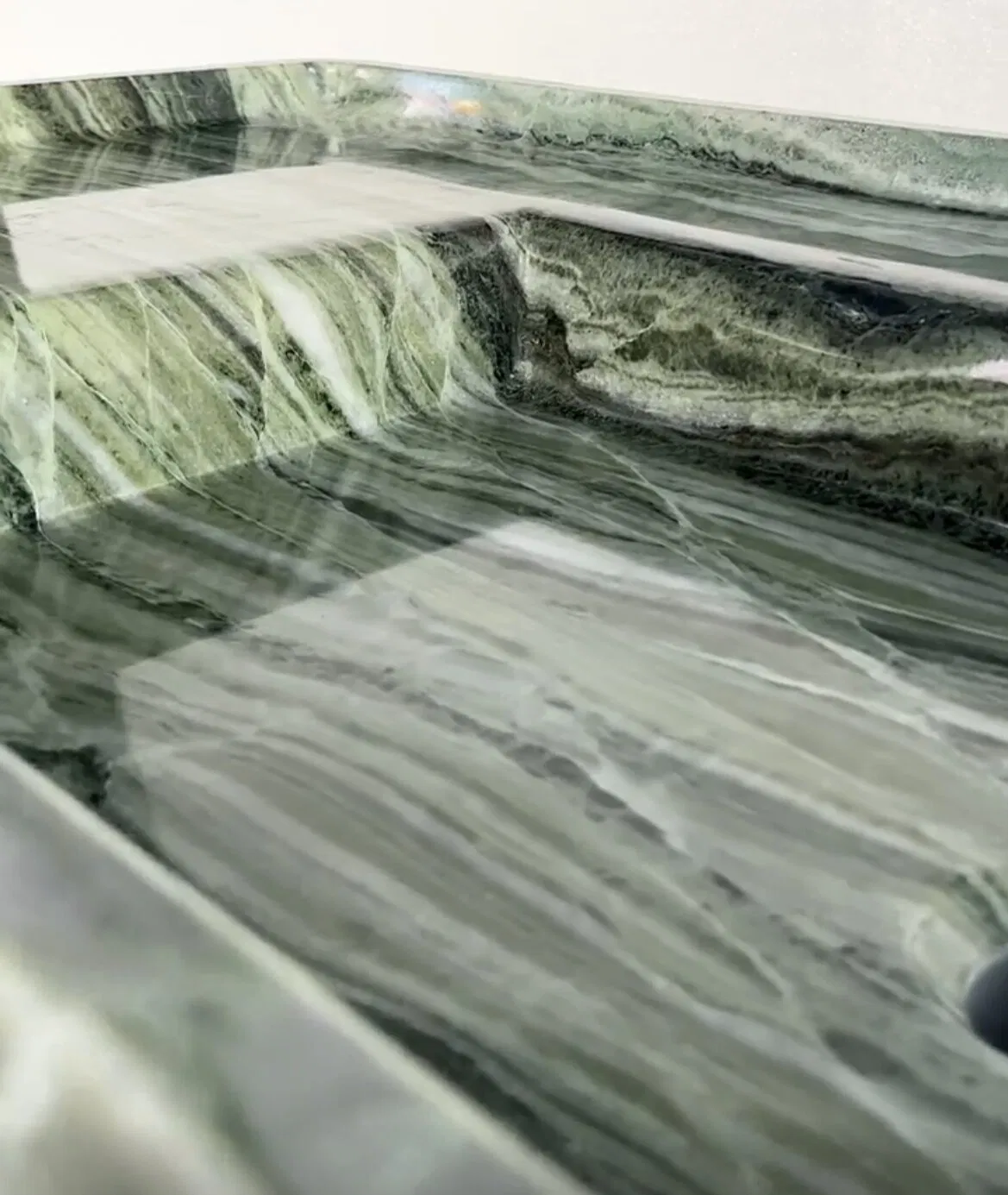 Natural stone polished/honed Shangrila Green Marble Bathroom Sink for interior/indoor hotel/apartment/office/restaurant/bar Bathroom/toilet