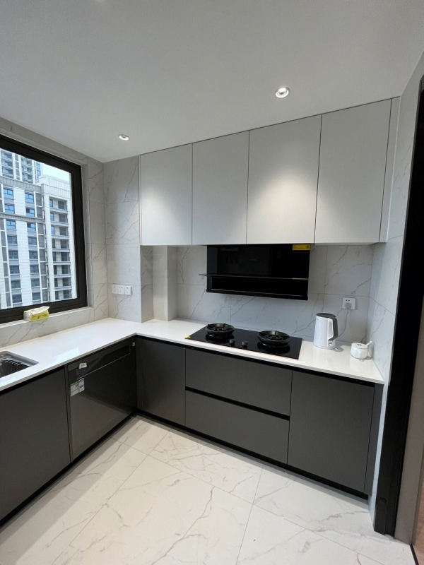 Custom Zero-Waste Space Solid Wood Kitchen Cabinets