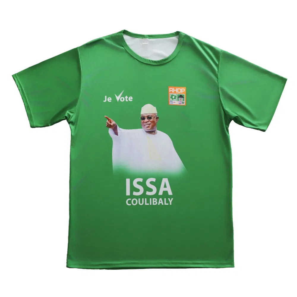 Camisetas de poliéster baratas impressas por sublimação leve personalizadas na China