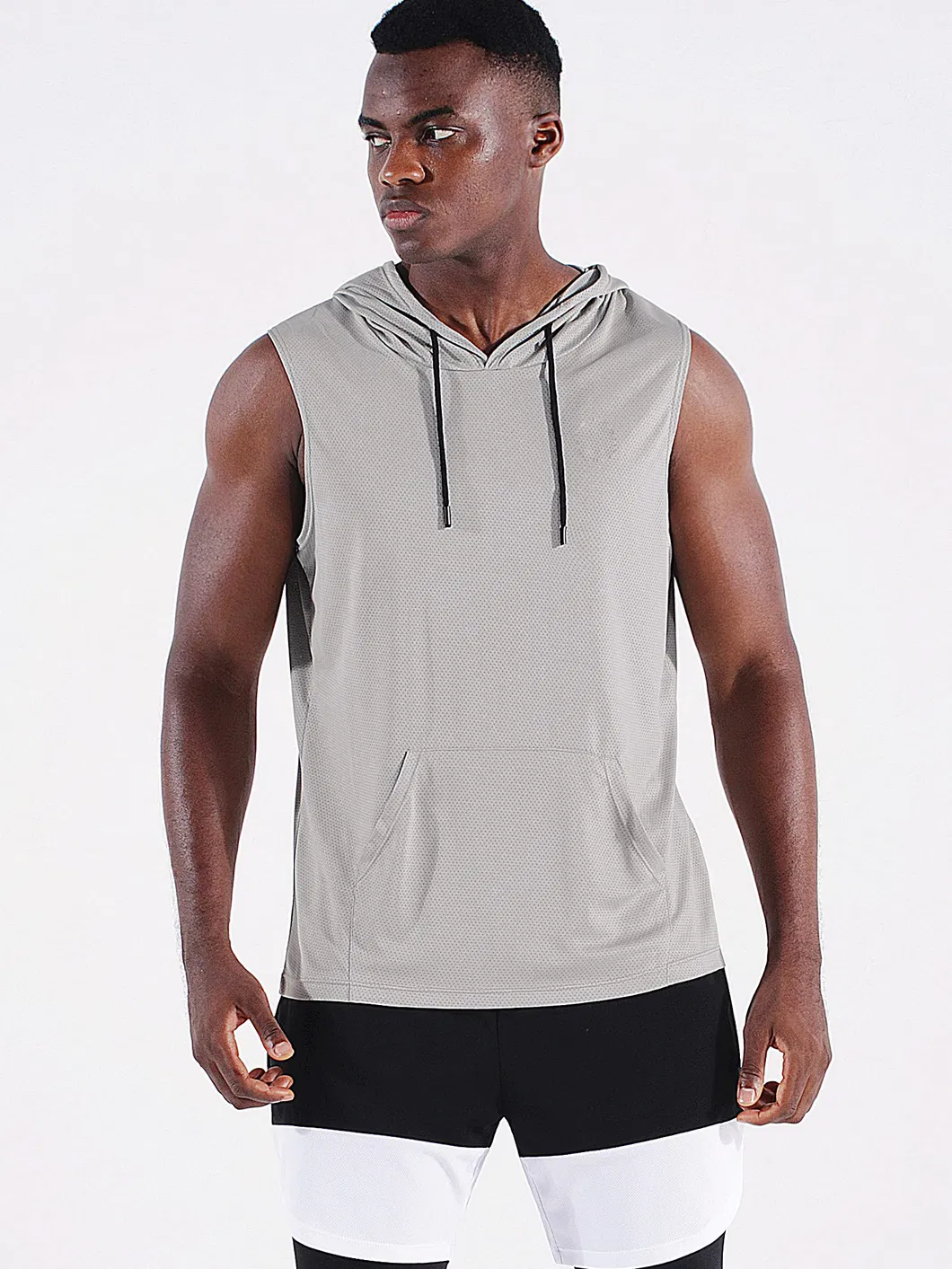 Camisetas de corrida masculinas sem mangas leves para treino, camisetas atléticas com capuz, tops de poliéster para academia, roupas de fitness