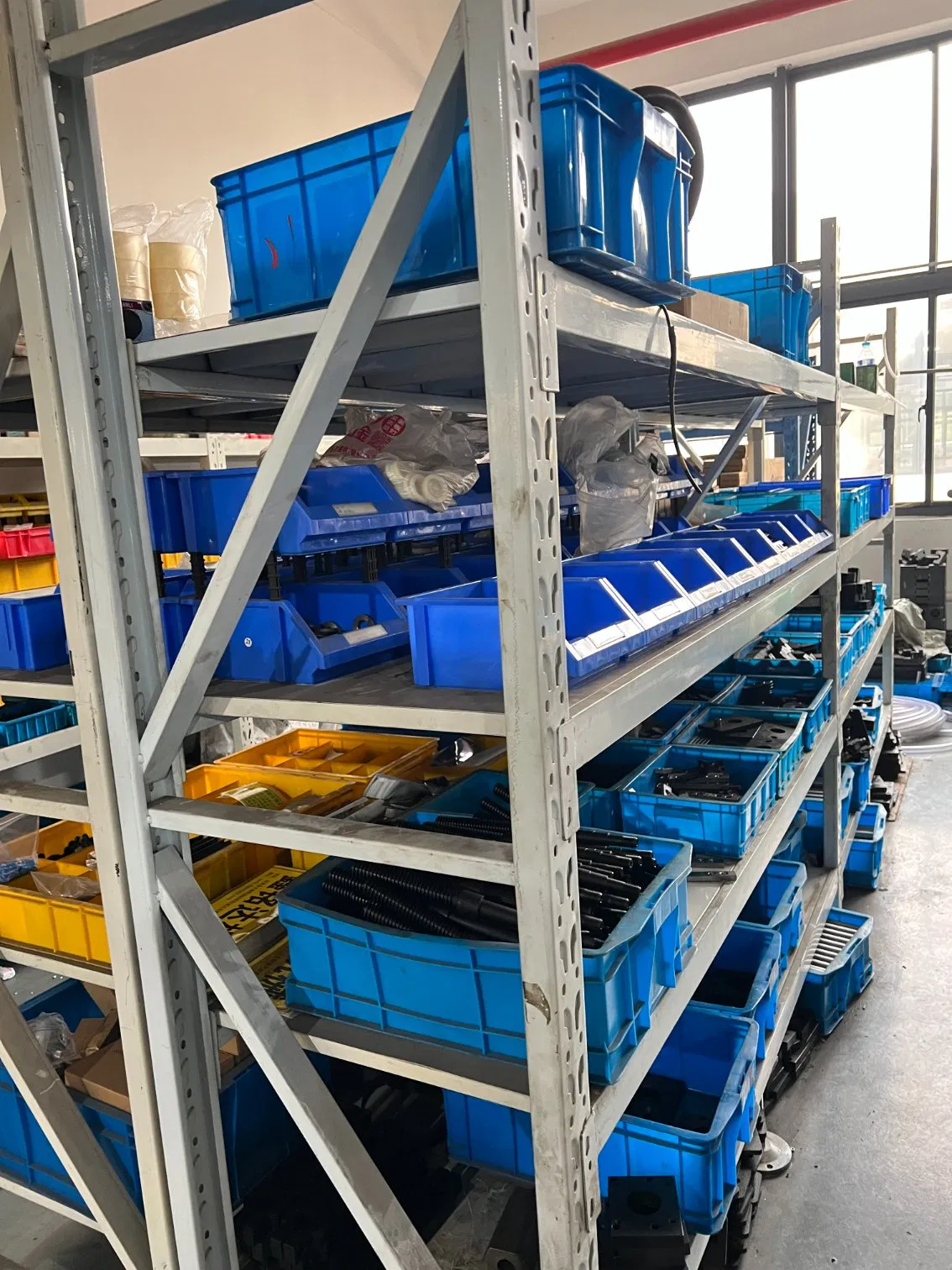 Precision Design Deburring and Shrinking System From China