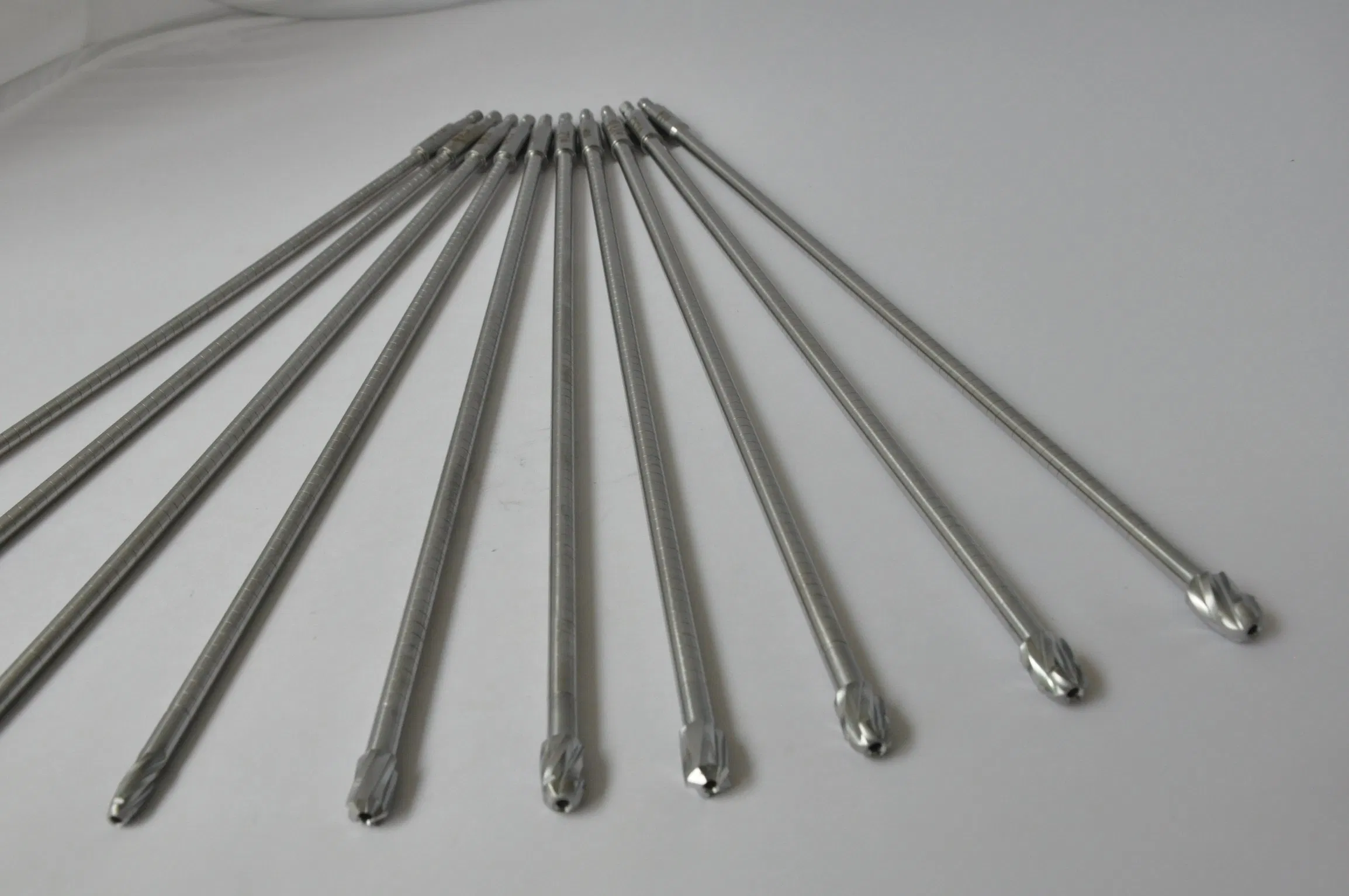 Orthopedic Instrument Surgical Monoblock Type Tibial Nailing Flexible Reamer for Clinic Use