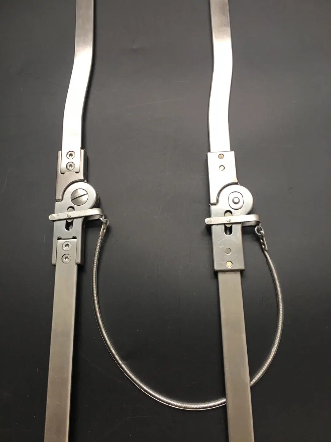 Orthopedic Prosthetics Stainless Steel Knee Joint Spring Lock Prosthetic Ortho Knee Orthotic Knee Joint