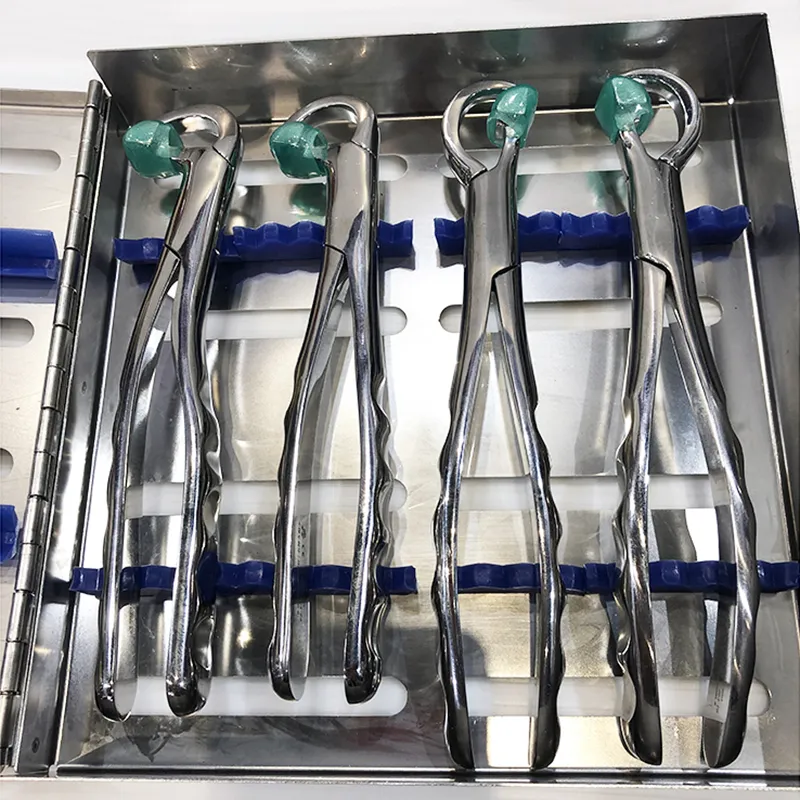 Tooth Extraction Forceps 1