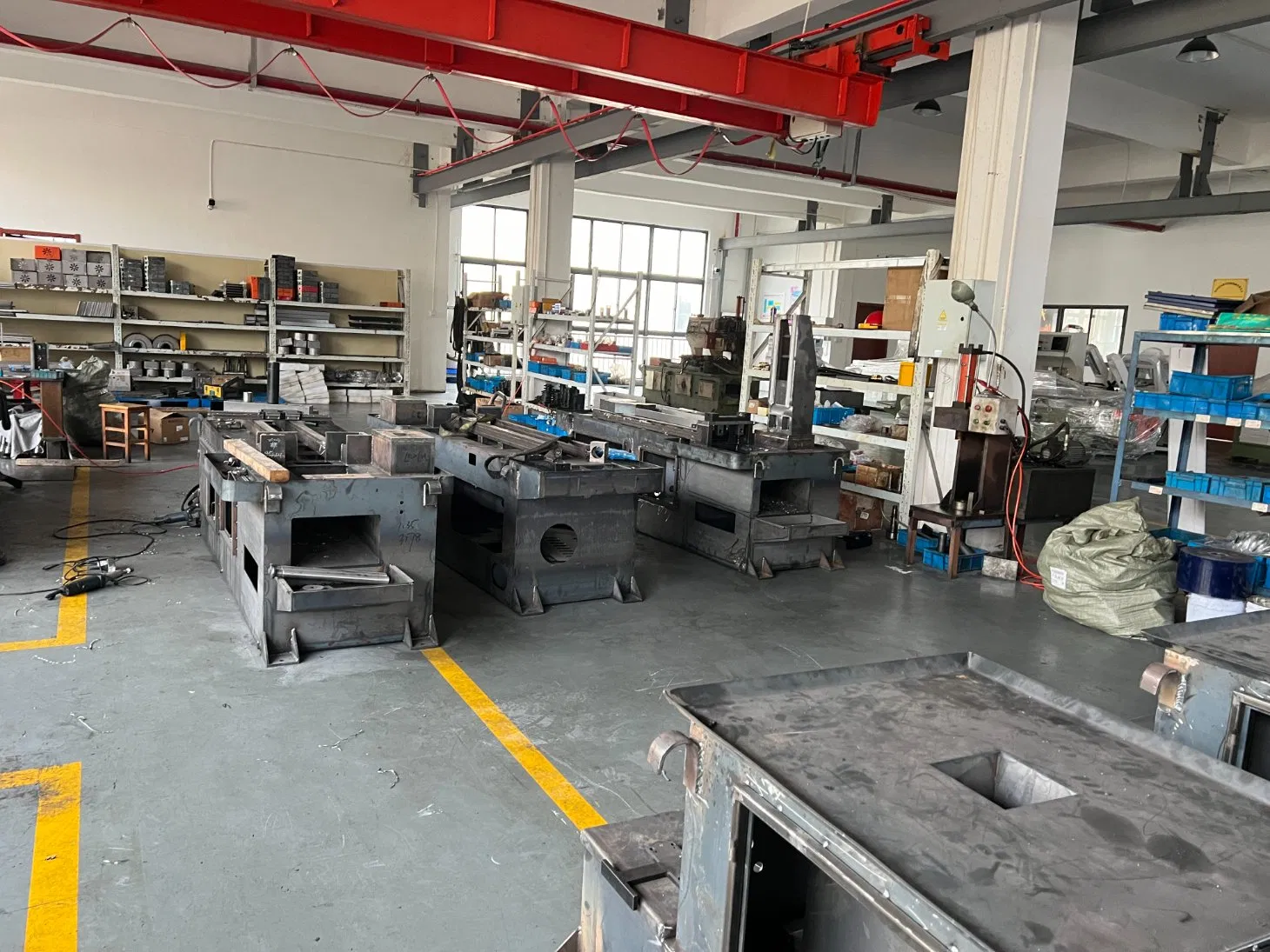 Precision Design Deburring and Shrinking System From China