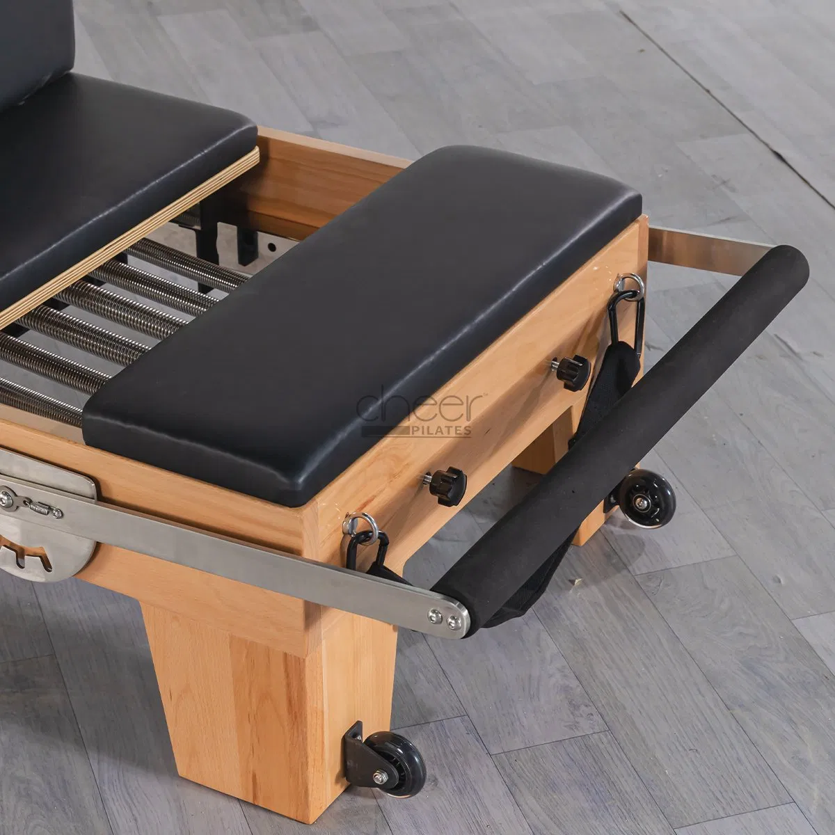 Durable Hardwood Pilates Reformer System for Optimal Workouts
