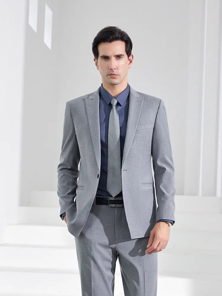 Suit Detail 15