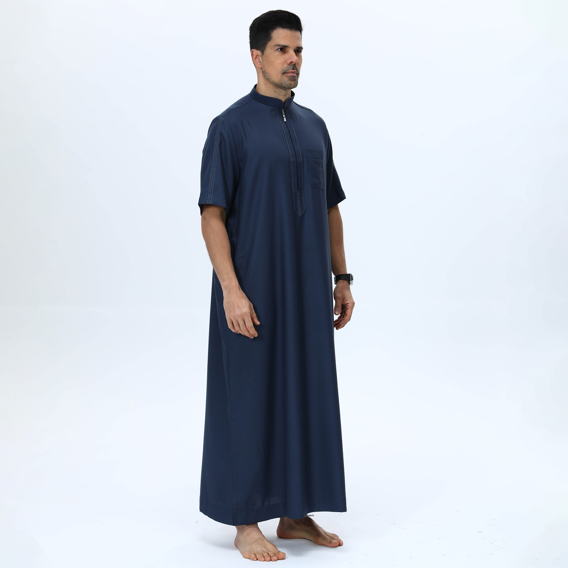 2025 Summer Men's Solid Color Robe Short Sleeve Stand Collar Zipper Closure New Stock for Arabia Polyester thobe