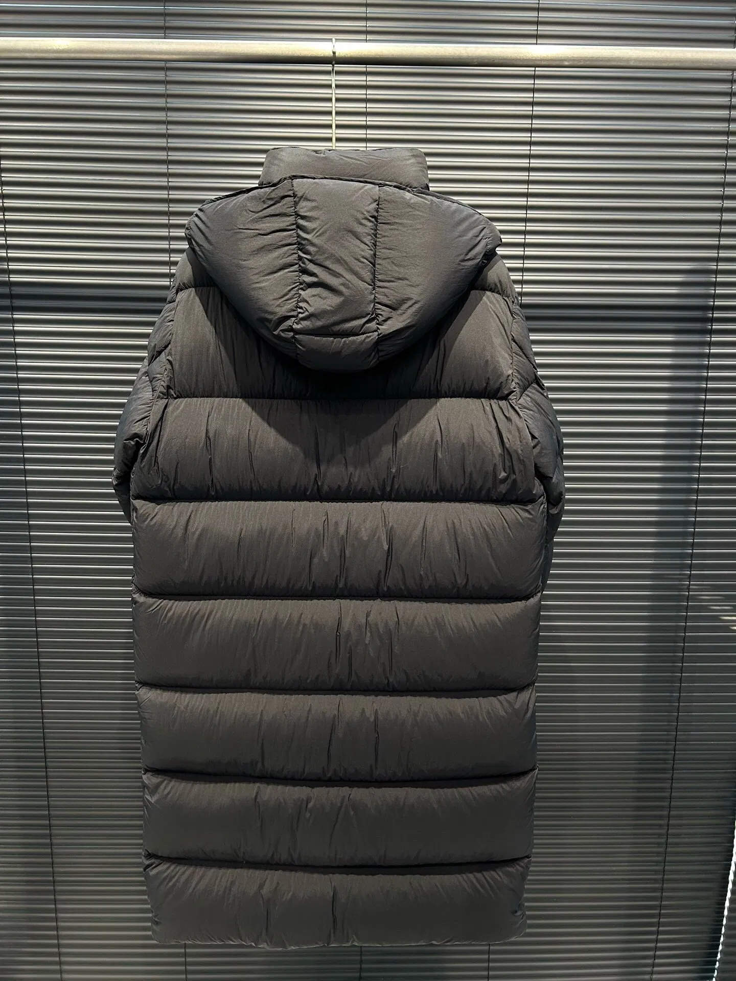 High Quality 1: 1 AAA Originality Winter Brand Puffer Wholesale Clothing Distributors Designer Men Women Clothes