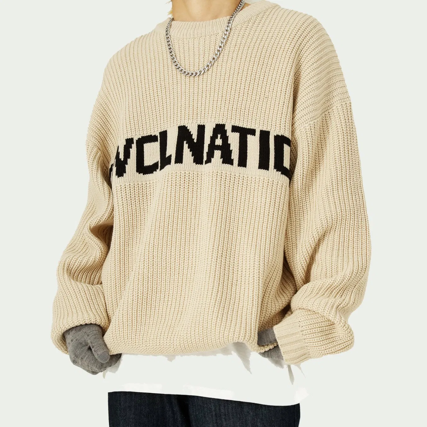 Custom Logo OEM Men's Sweater Jacquard Letter Pullover Knitwear Winter Crew Neck Loose Fit Oversized Knitted Sweater for Men