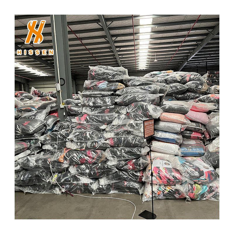UK First Grade Bales Wholesale Mixed Used Clothing Ladies Hoodies Jackets for Men Second Hand Clothes Winter