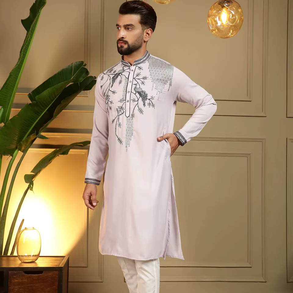 Stylish Traditional Men&rsquo;s Kurta Set with Modern Embroidery Detailing