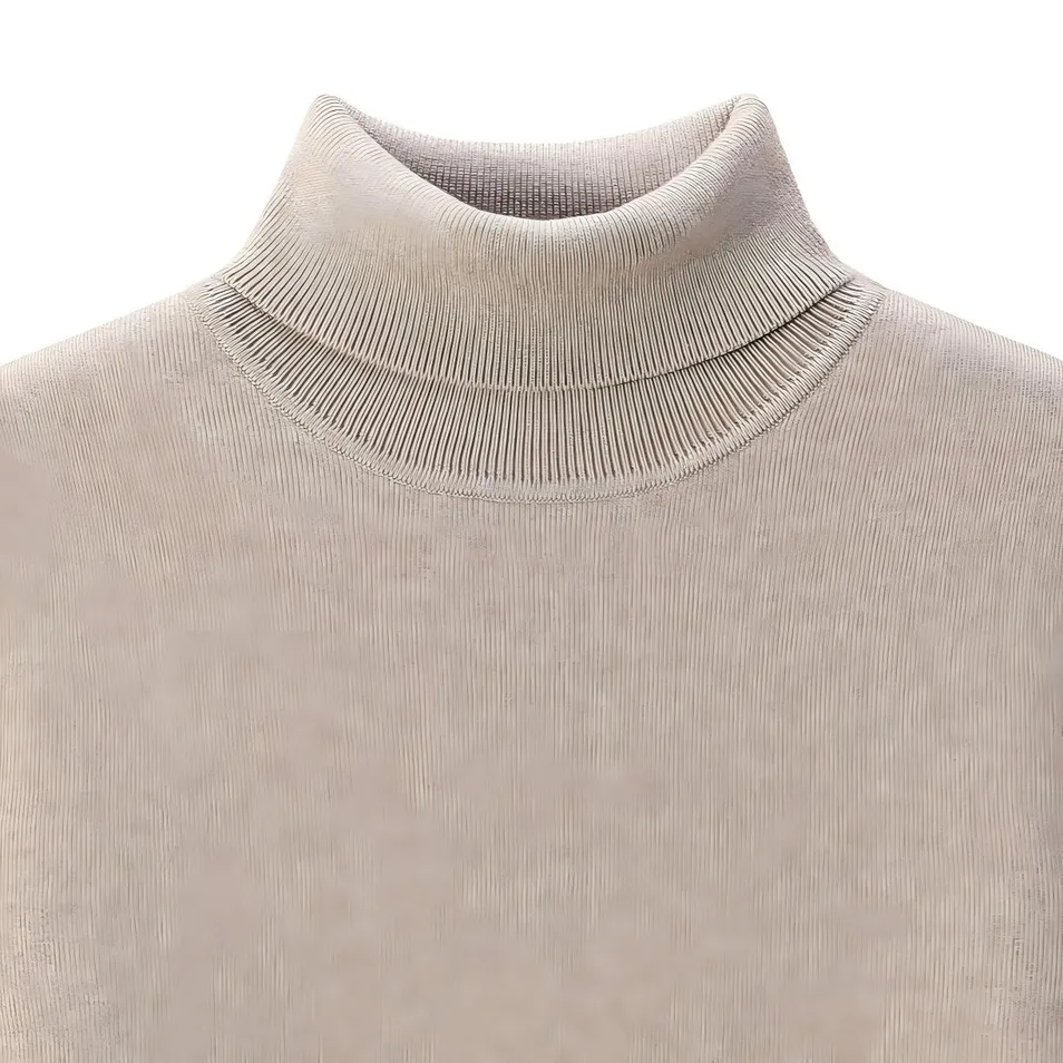 Men's Turtleneck Sweater Detail 3
