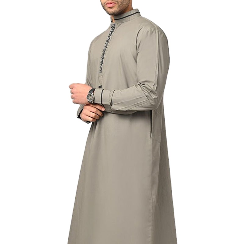 High Quality Traditional Embroidery Designed Men's Thobe Custom Stand Collar Islamic Clothing Men's Thobe