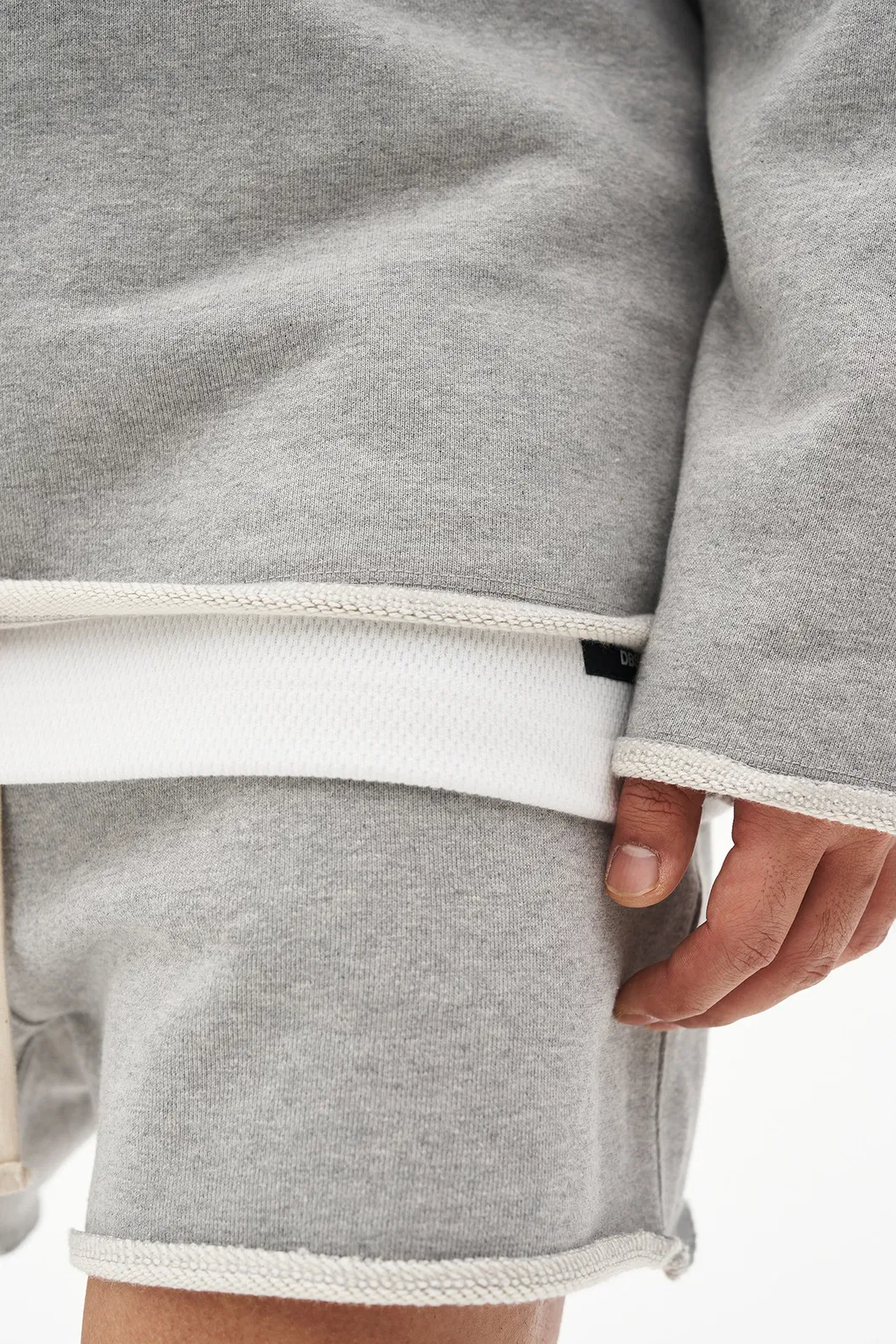 Sports Loose Round Neck Sweatshirt Detailed Image 5
