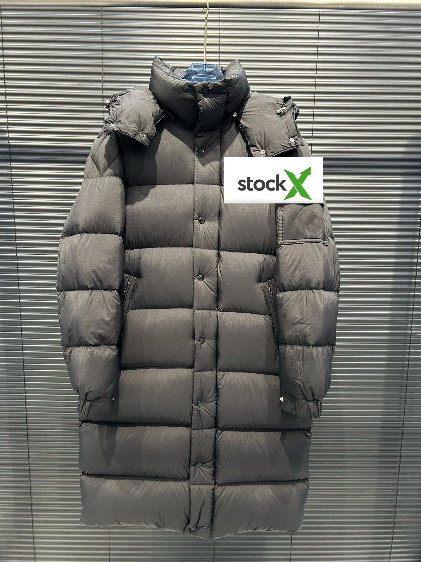 High Quality 1: 1 AAA Originality Winter Brand Puffer Wholesale Clothing Distributors Designer Men Women Clothes