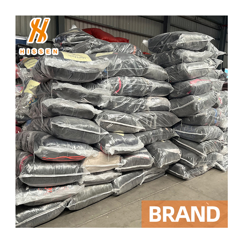 Plus - Size Men's Thin Branded Jackets - Men's Coat Bales in Dubai, Mixed Second - Hand Men's Clothes - Used Branded Clothes