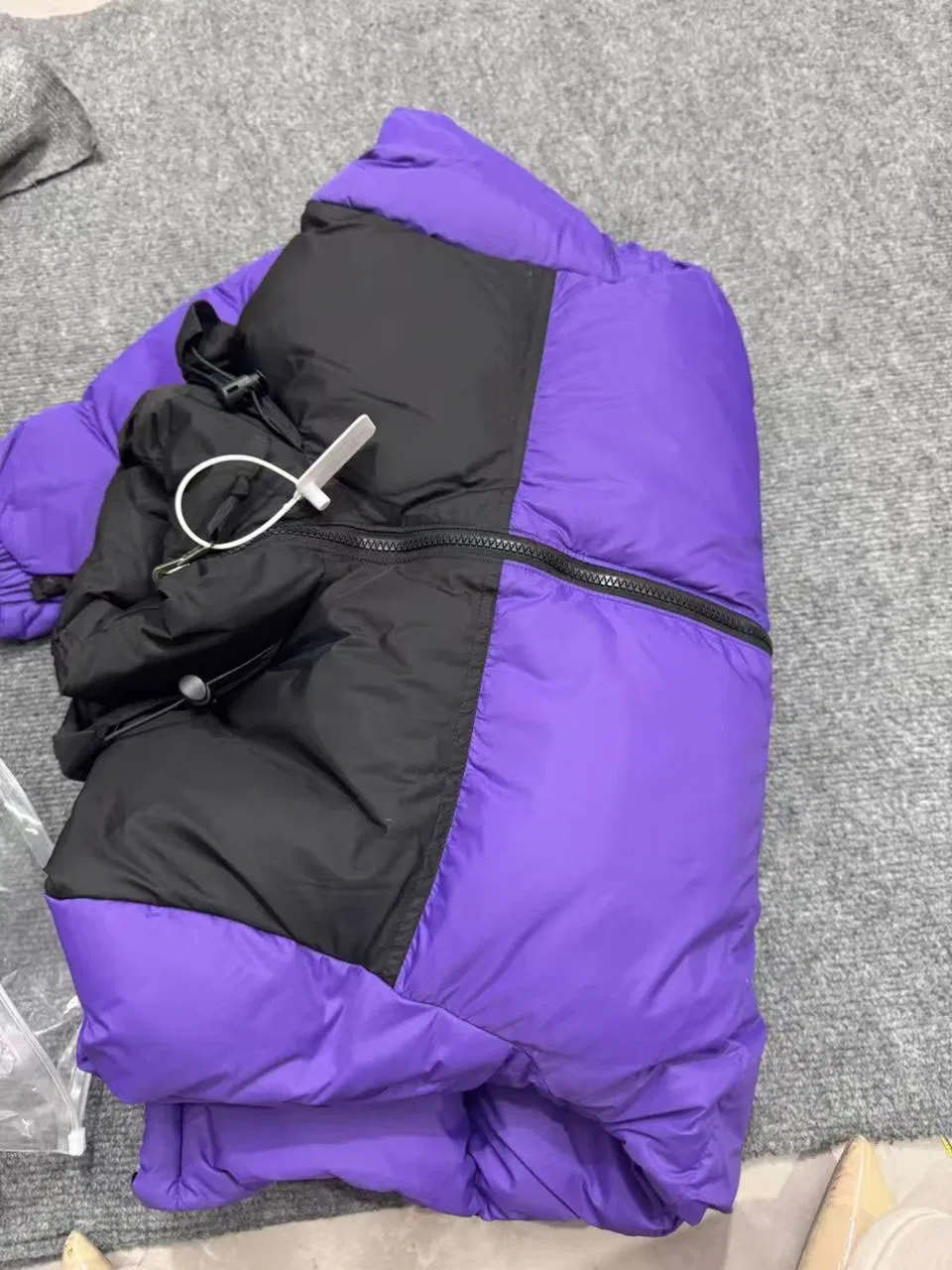 Wholesale Fashion Coats Purple Down Jacket Men Winter Sportswear Clothes