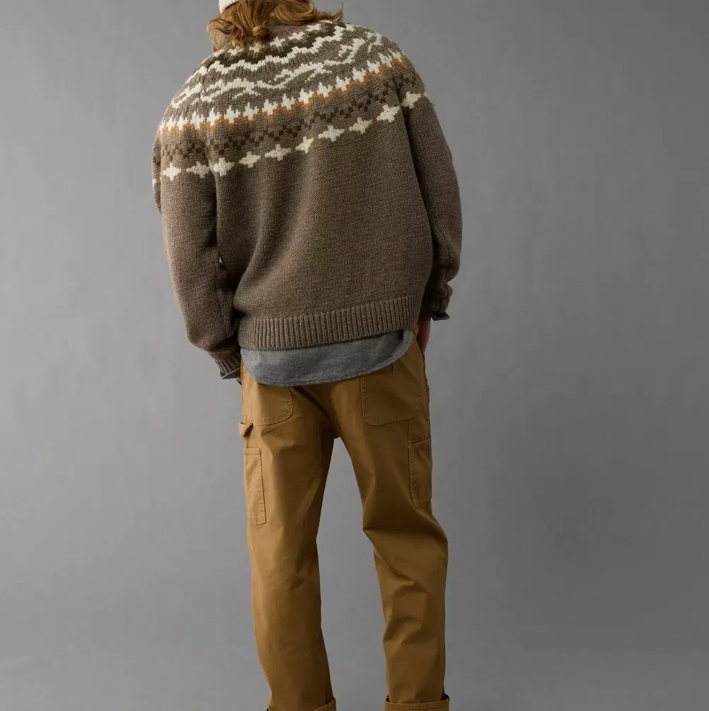 Classic Fair Isle Sweater for Men - Cozy Knitwear for Winter
