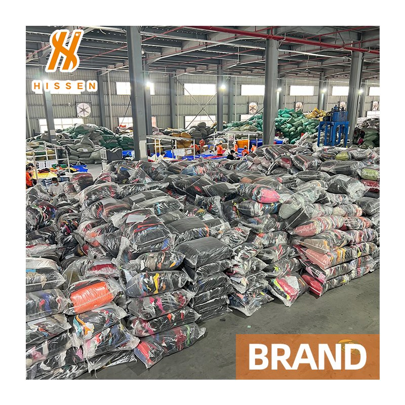 Plus - Size Men's Thin Branded Jackets - Men's Coat Bales in Dubai, Mixed Second - Hand Men's Clothes - Used Branded Clothes