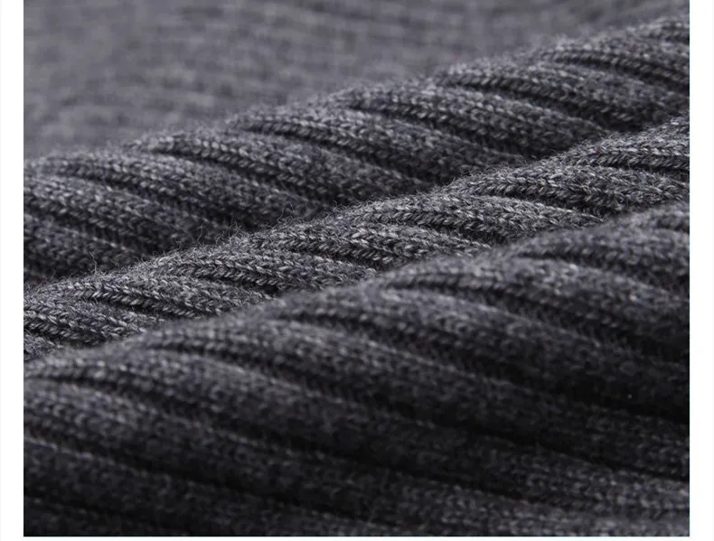 Detailed Knitwear Image 7