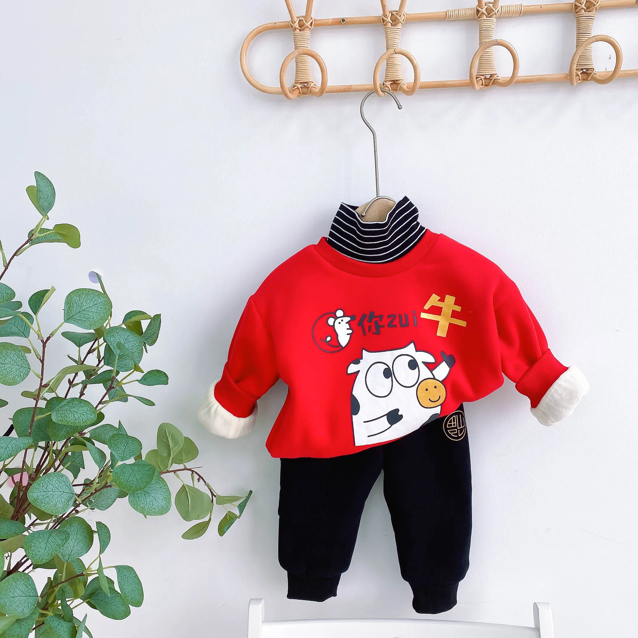 Autumn and Winter Clothing with Thick Fleece Hoodie Pure Cotton Long Sleeved Men's and Girls' Top