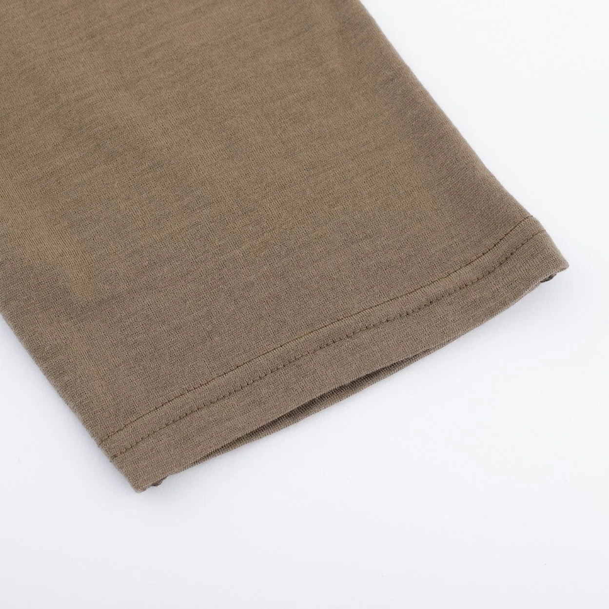 Soft and Warm 3/4 Length Merino Wool Base Layer for Men