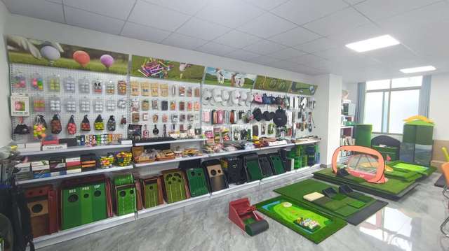 Clyde Golf custom golf equipment manufacturing facility