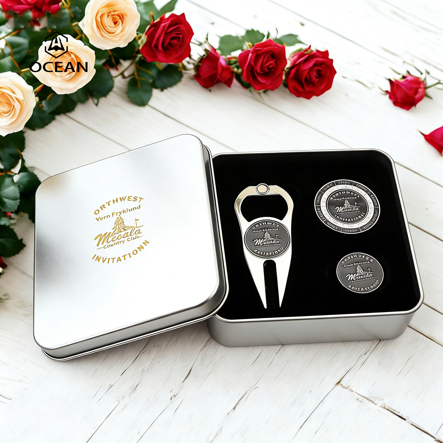 Direct Factory Custom Golf Gift Set Green Divot Repair Tool Hot Sales Golf Poker Chips Custom Logo Low Price Ball Markers