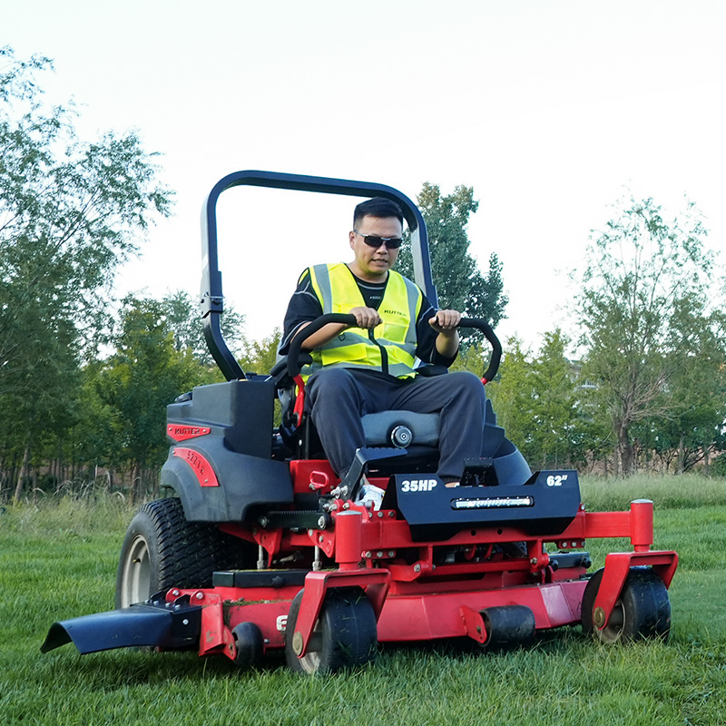ZTR-62C Commercial Zero-Turn Mower Professional Maintenance Equipment for Golf Courses, Airports, and Estates