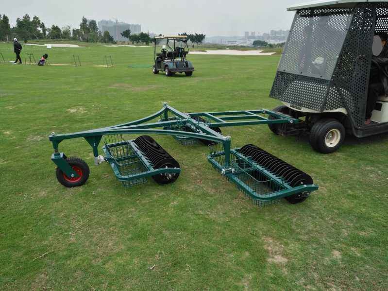 Golf Course Equipment Golf Range Picker 3 Section Golf Ball Pick up Harvester Machine With Basket