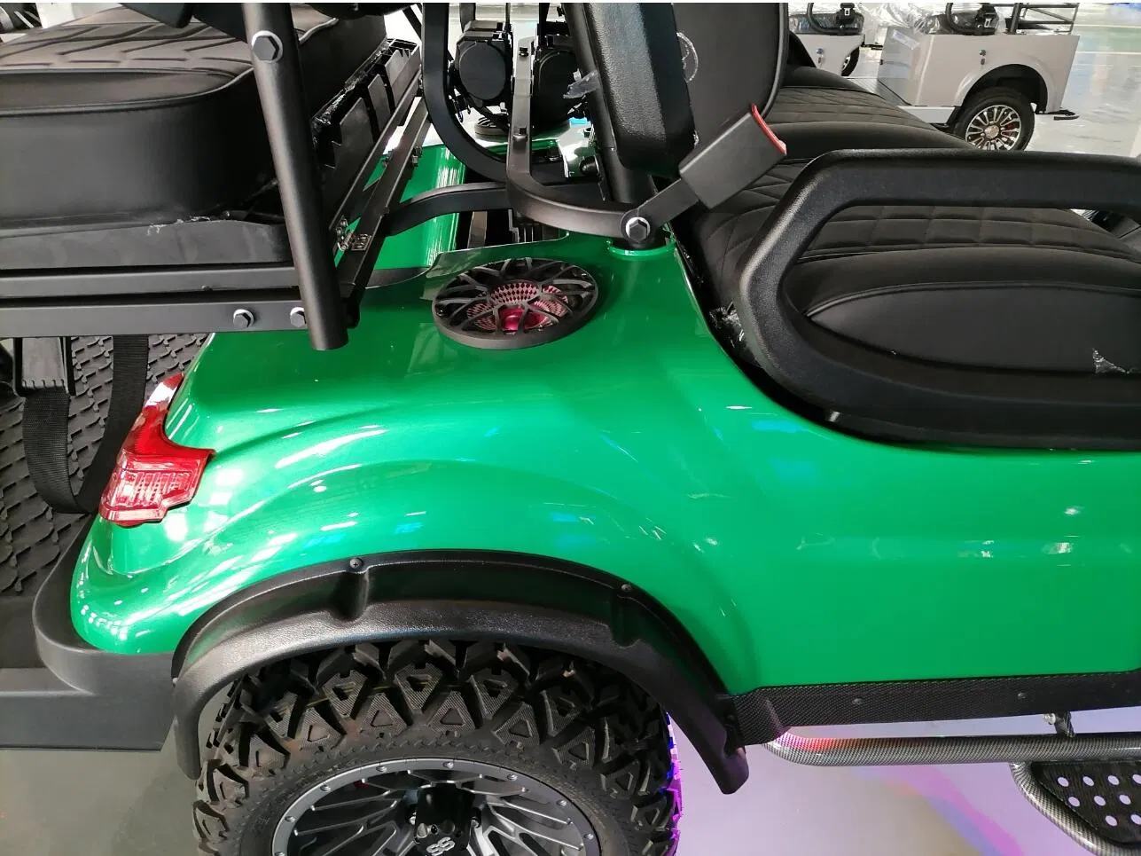Made in Vietnam Cheap Golf Cart Electric Golf Carts Club Car 4 Seater Golf Cart