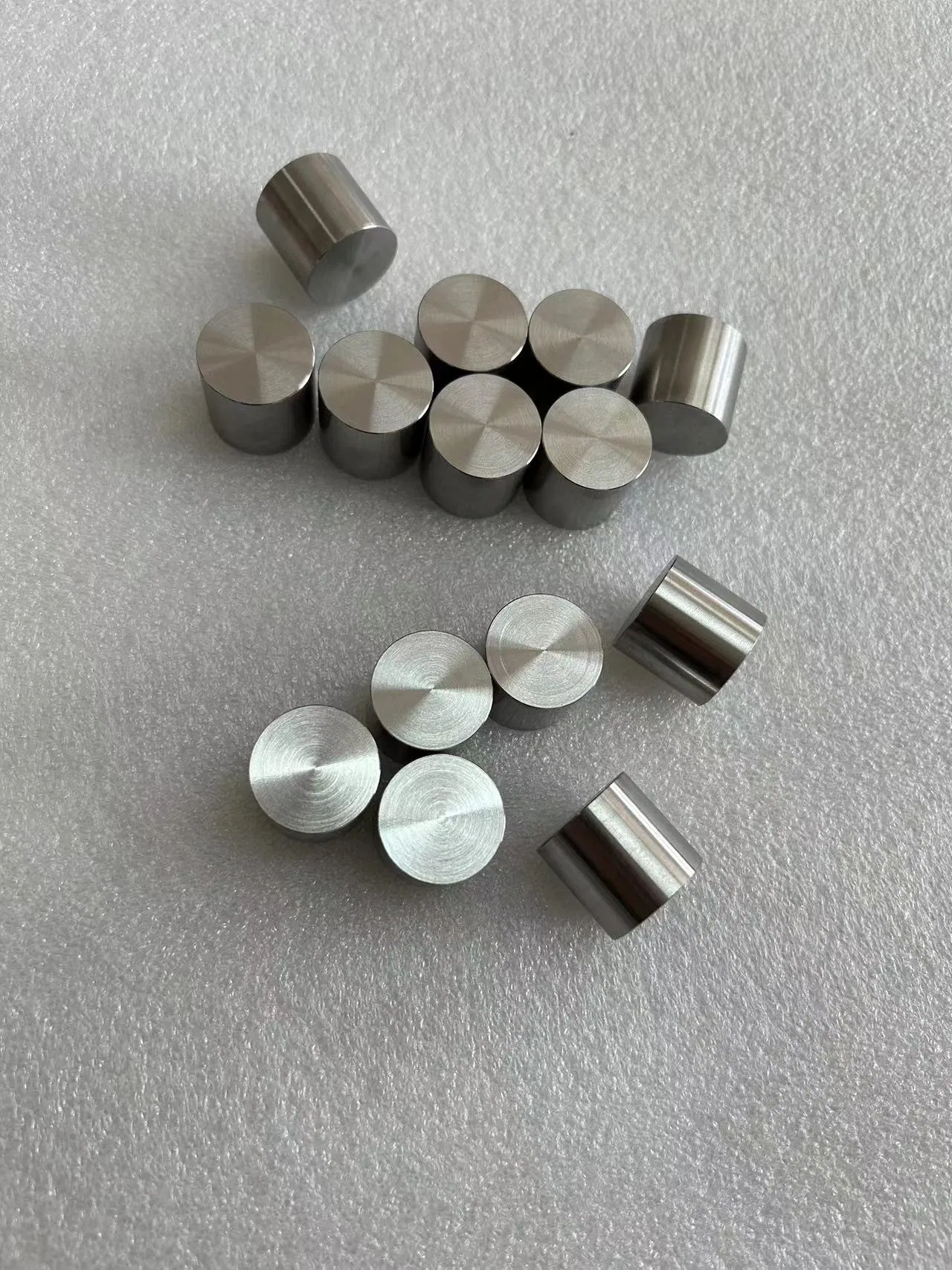 Tungsten Alloy Cylinders Balancing Weights in Racing Car Industry