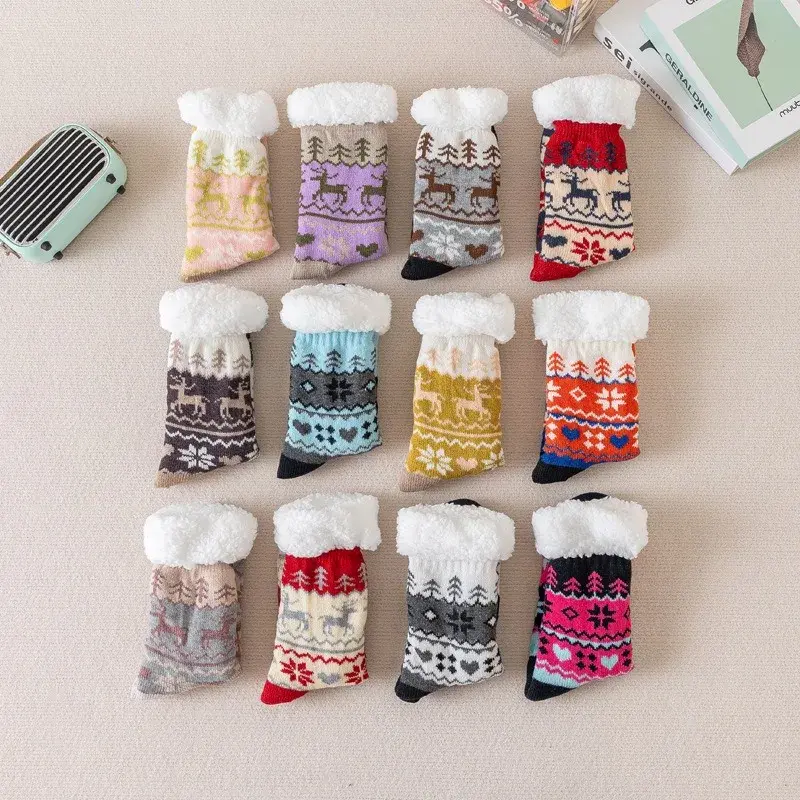 China Women's Indoor Slippers Wholesale Fuzzy Christmas Socks With Grips Thermal Warm Fluffy Character Pattern for Indoor Home Warm Supplier, Factory