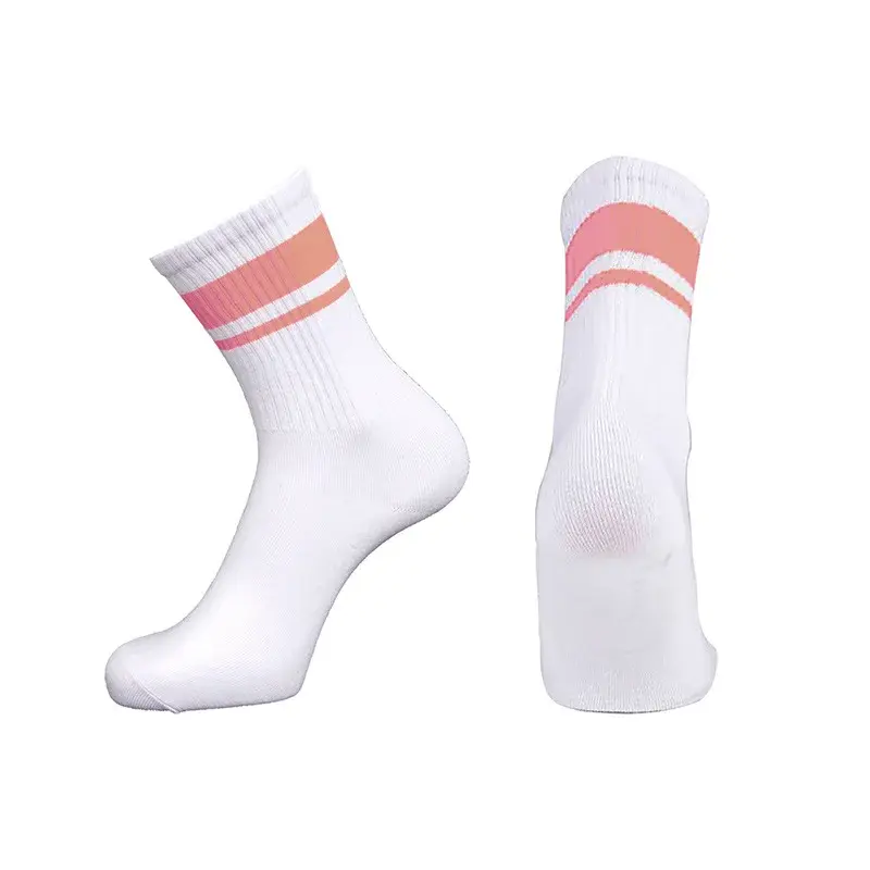 Wholesale Classic Striped Mid-Calf Sports Socks Comfortable Cotton for Men Breathable Sweat-Absorbing for Daily Use Sports