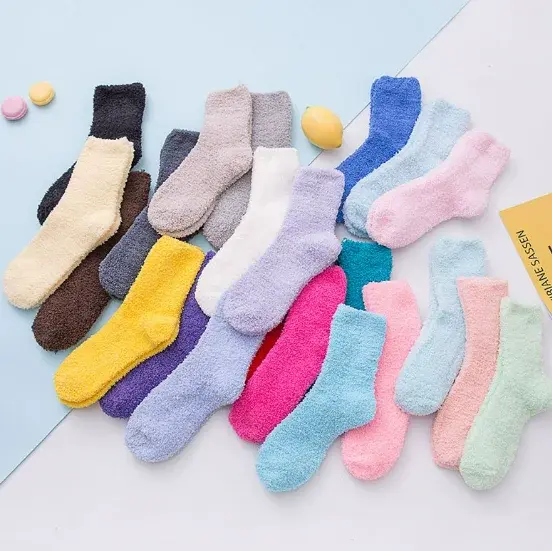 Wholesale Cmax Colorful High Quality Custom Logo Colors Socks Wholesale Warm Cozy Thick Winter Women Socks Soft Home Sleeping Fuzzy Sock Manufacturer, Suppliers