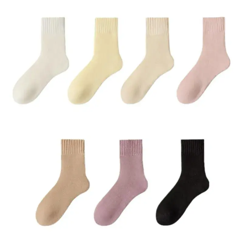 Wholesale Cmax Custom Comfortable Cotton Women's Crew Wool Socks Soft High Quality Sustainable Warm Socks