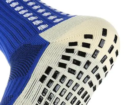Wholesale High quality kids adults grip sport socks hot sale solid simple design OEM terry grip sport socks Supplier, Factory