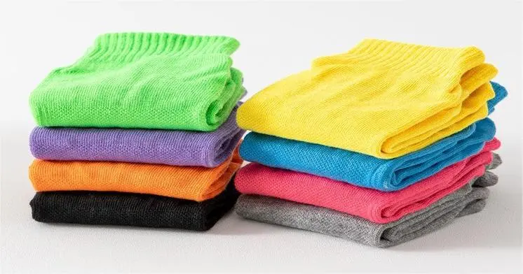 China Trampolines Socks Ankle Grips Non Slip Child Socks Manufacturer, Manufacturers