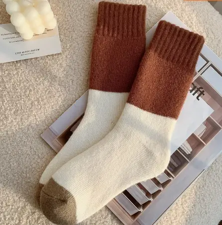 China Customized Cotton Socks Popular and Fashion for Spring and Autumn Suitable for Daily Life and Gift Cute and Soft Supplier, Factory