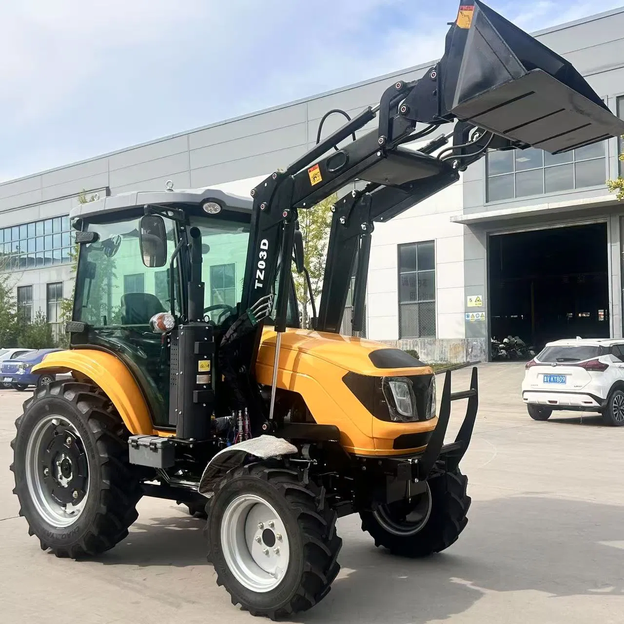 Factory Supply 50HP 4X4 Diesel Farming 36.8kw Mini Agricultural Implements Small Farm Compact Garden Lawn Wheel Tractor