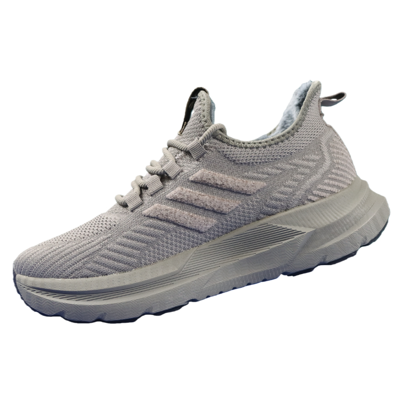 Custom-Made Autumn/Winter Sports Shoes with Breathable Shock-Absorbing and Wear-Resistant Features