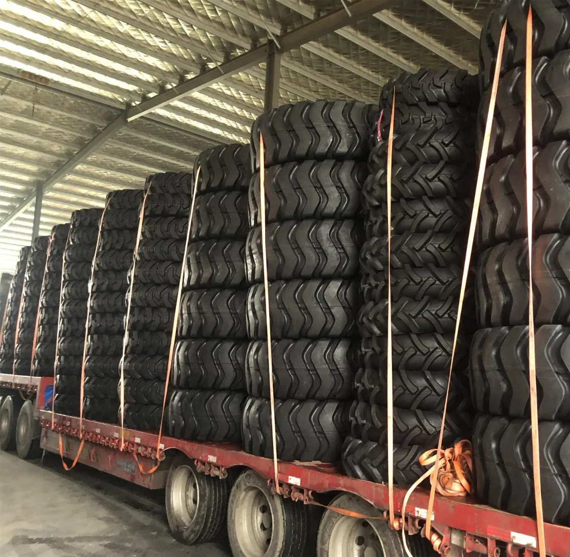 23.5-25 Tt/Tl 24pr off The Road Bias Tyre OTR Industrial Nylon Tires