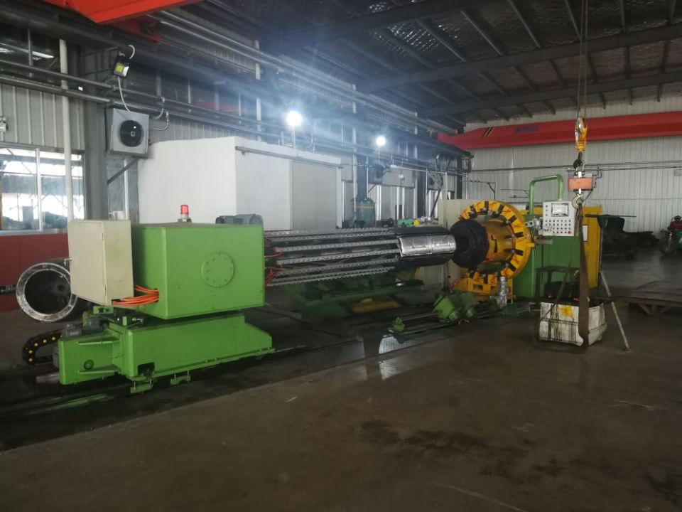 off The Road Tyre, OTR with 23.1-26 R3