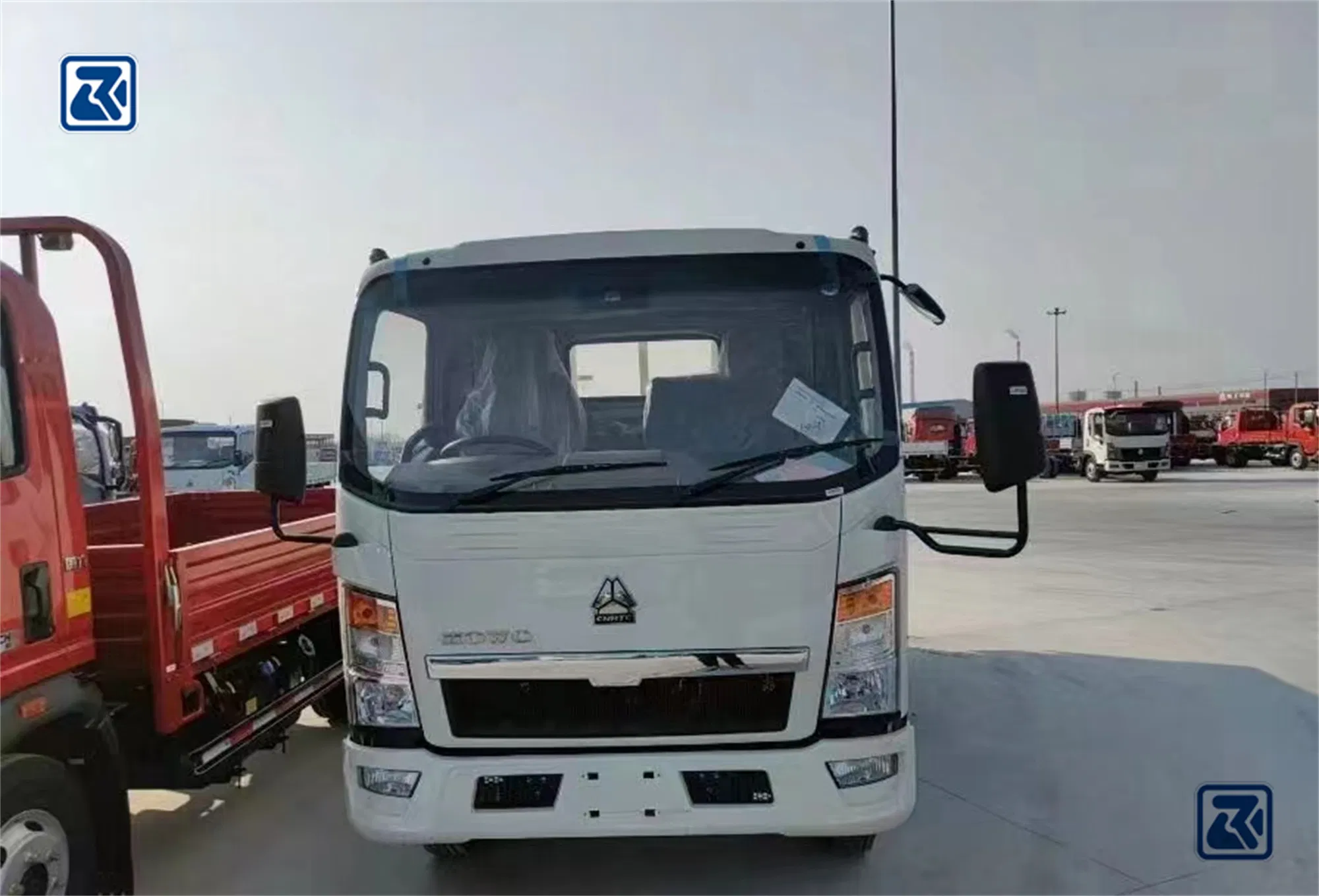 Brand New Sinotruk/Sinotruck HOWO Right Hand Drive 4X2 6wheeler Mini Light Duty Cargo Truck