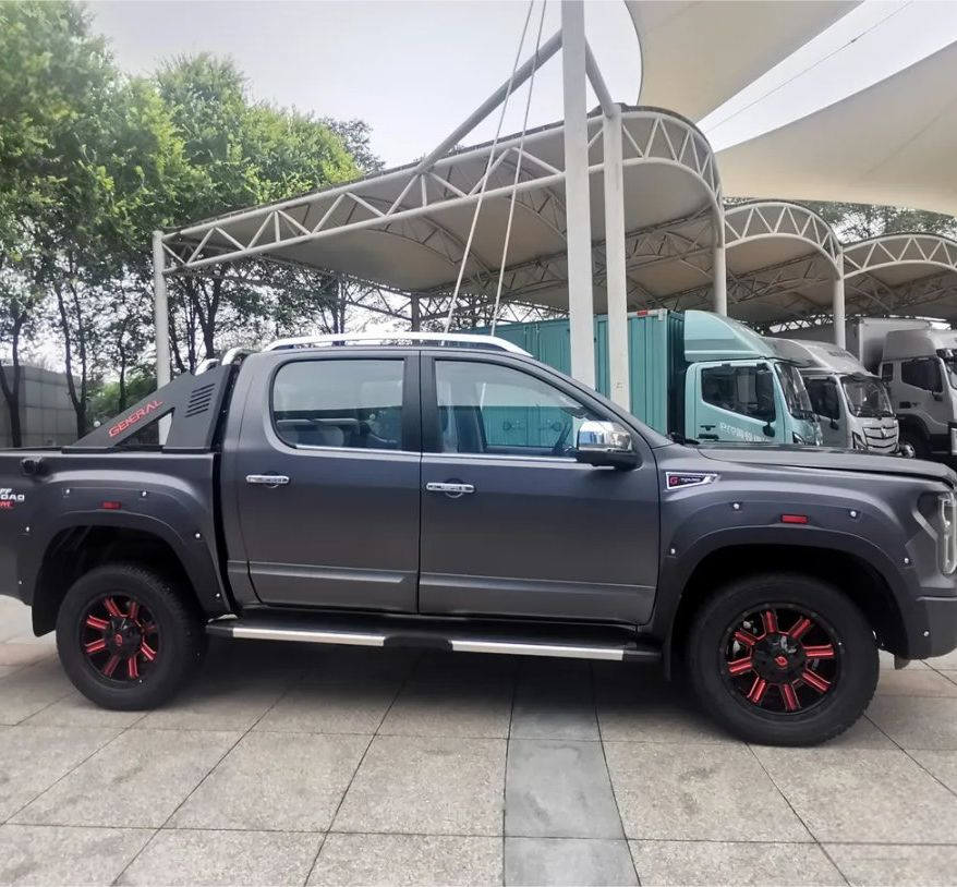 New Foton G9 Armored Automatic Pickup Truck, 2.0t Turbocharged, Ideal for off-Road/Multi-Functional Commercial Use