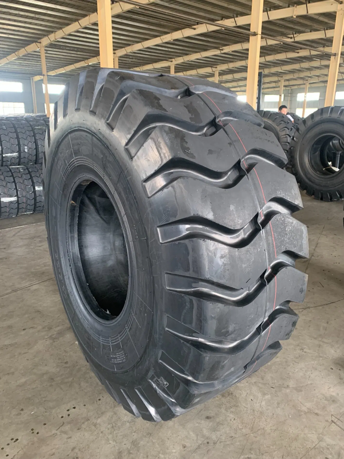 Advance Tianli Loader off The Road Tire L5/L5s Giant Loader Earthmover Mine Otb Bias Tyres OTR Tires 20.5-25 23.5-25 26.5-25 29.5-25 35/65-33