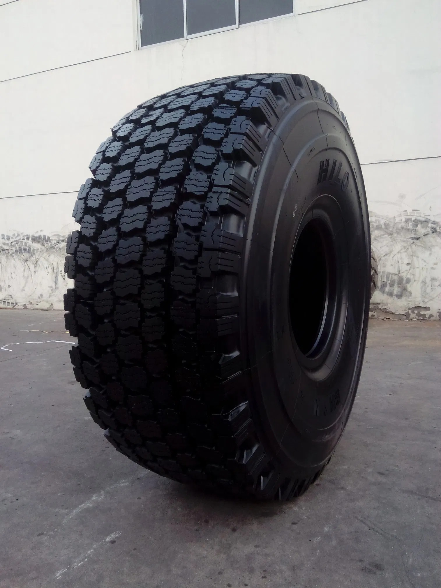 29.5r25 17.5r25 23.5r15 China Factory off The Road Tyre Radial OTR Tyre Snow