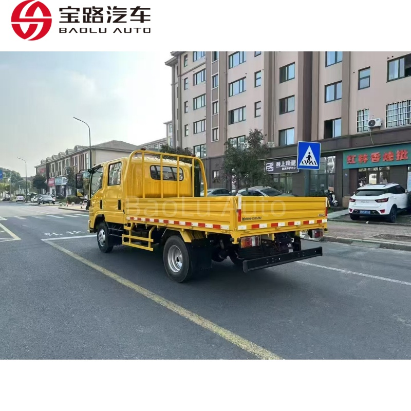 5/7ton Cargo Truck From I Suzu 4X2/4X4 Npr 700p Diesel Pickup Truck Light Lorry Truck