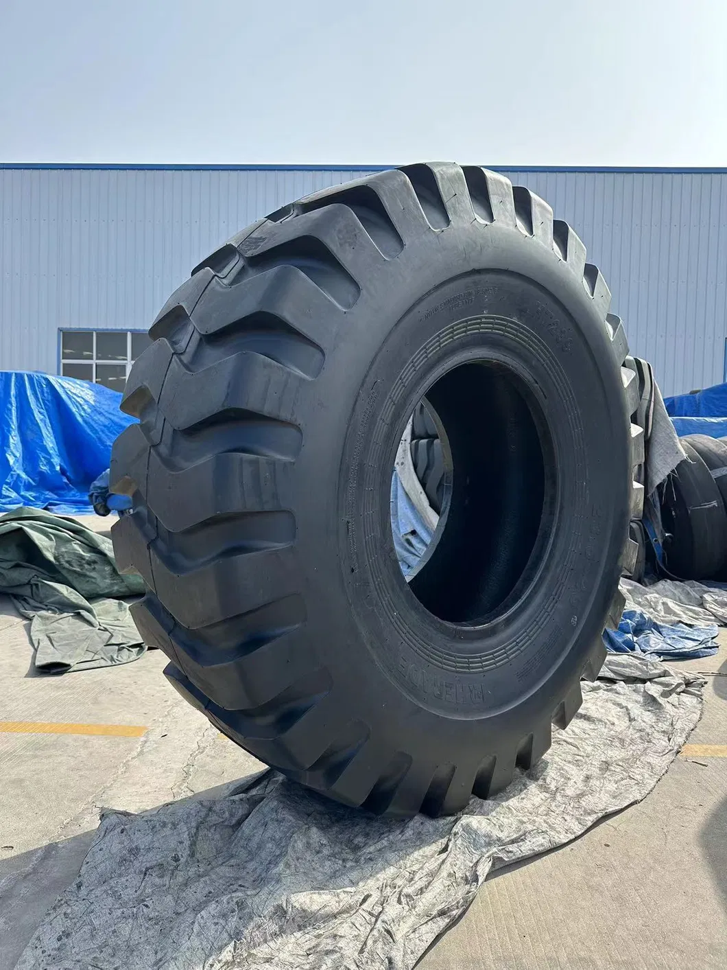 Bias Tyre OTR Industrial Nylon Tires